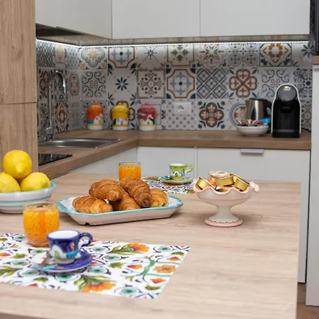 Altamarea Amalfi Coast Apartment Maiori